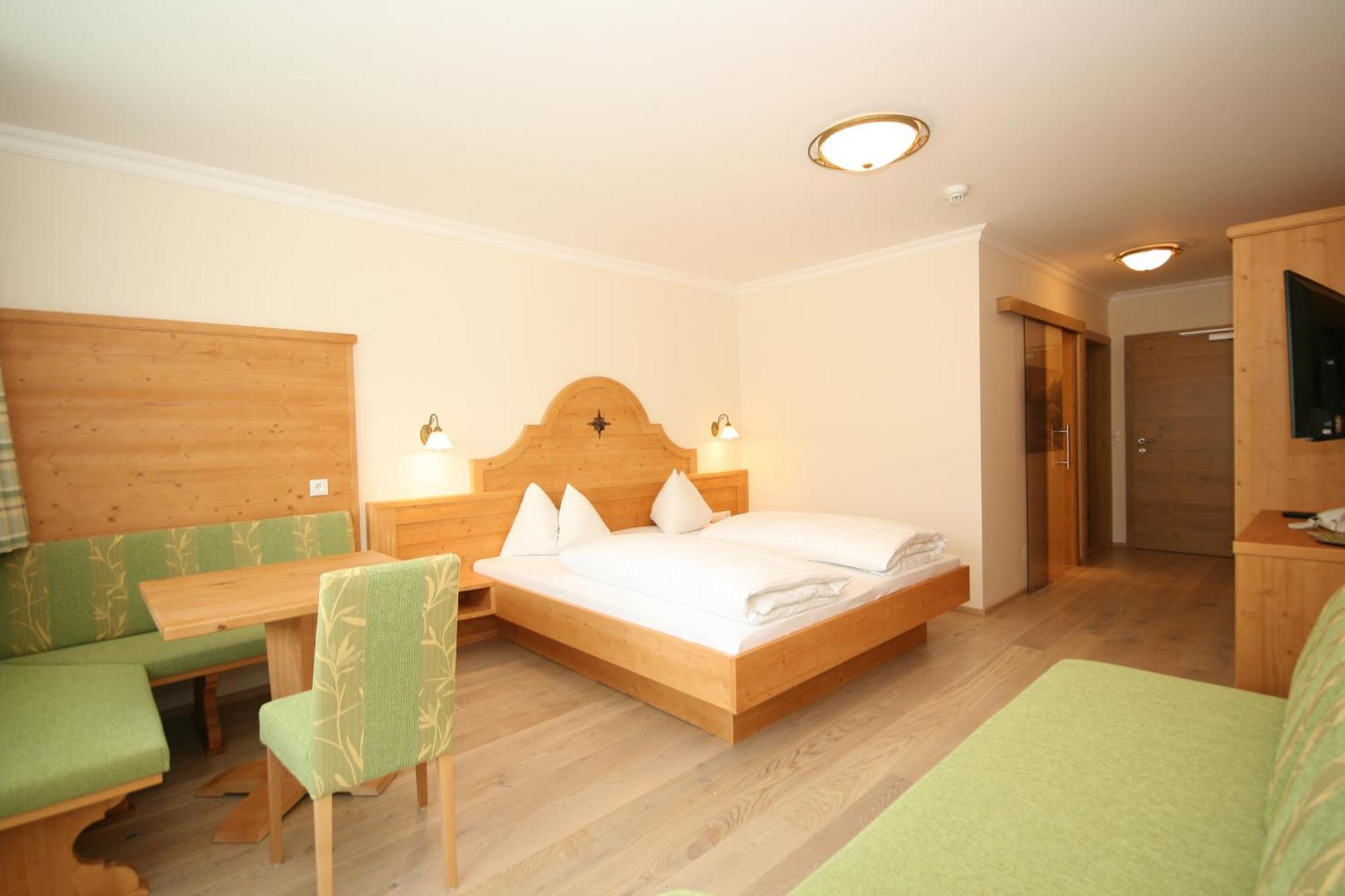 Alpenhotel Neuwirt Schladming Esterno foto